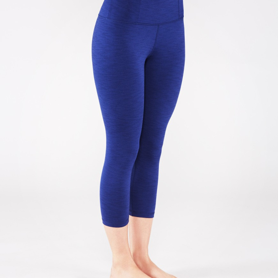 Tříčtvrteční legíny  Manduka Essential Capri Legging Blueberry