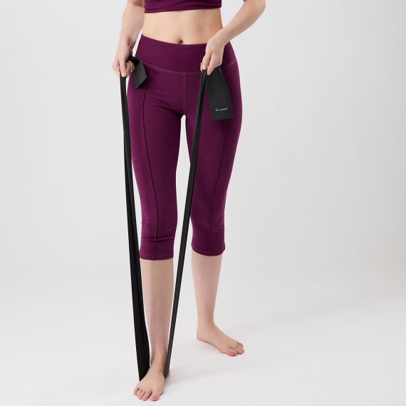 Tříčtvrteční legíny Mandala Capri Pants Black Plum