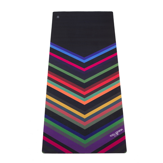 Cestovní designová jogamatka Yoga Design Lab Travel Mat Chevron Black