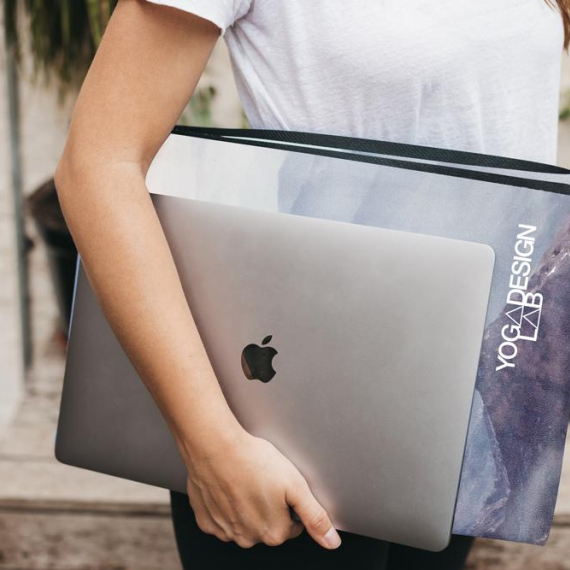 Cestovní designová jogamatka Yoga Design Lab Travel Mat 1,5 mm Kaivalya