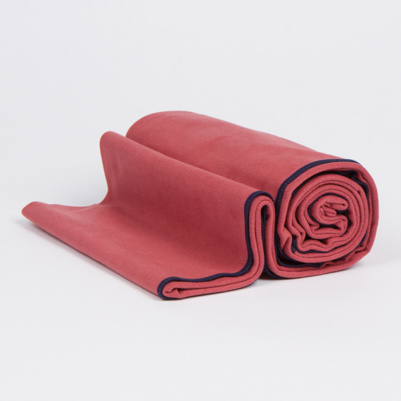Velký jógový ručník Manduka eQua® Mat Towel Maka