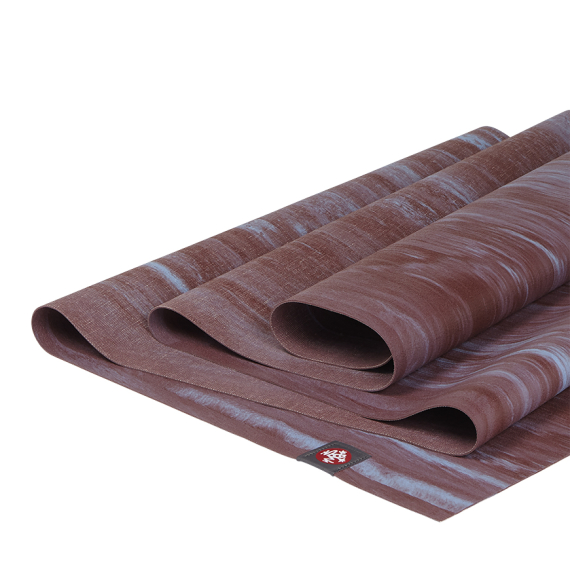 Cestovní jógamatka Manduka eKO SuperLite® Travel Mat Root Marbled 180 cm