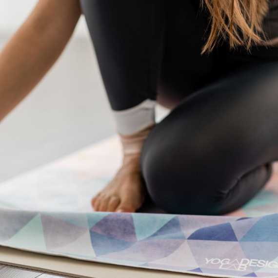 Ručník na jógu Yoga Design Lab Mat Towel Tribeca Flow