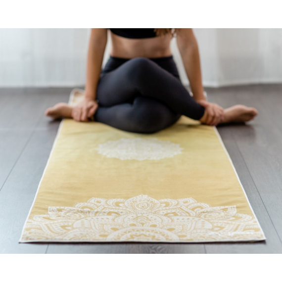 Ručník na jógu Yoga Design Lab Mat Towel Mandala Gold