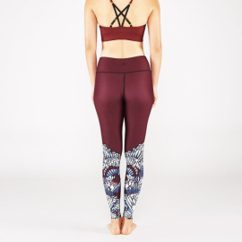 Dlouhé legíny Manduka Butterfly Effect Legging