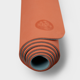 Jógamatka pro začátečníky Manduka Begin 5 mm Clay Lotus Root Jógamatka pro začátečníky Manduka Begin 5 mm Clay Lotus Root