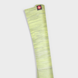Cestovní jógamatka Manduka eKO® Superlite Travel - Limelight Marbled Cestovní jógamatka Manduka eKO® Superlite Travel - Limelight Marbled