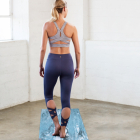 Dlouhé legíny Manduka Cross Back Crop Legging Dusk Blue