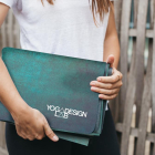 Cestovní designová jogamatka Yoga Design Lab Travel Mat 1,5 mm Aegean Green