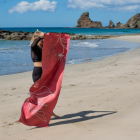 Cestovní designová jogamatka Yoga Design Lab Travel Mat 1,5 mm Iris