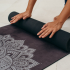 Designová jogamatka Yoga Design Lab Combo Mat 3,5 mm Mandala Black
