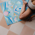 Designová jogamatka Yoga Design Lab Combo Mat 5,5 mm Butterfly Glow
