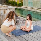 Dětská designová jógamatka Yoga Design Lab Combo Yoga Mat 4 mm Kids Celestial